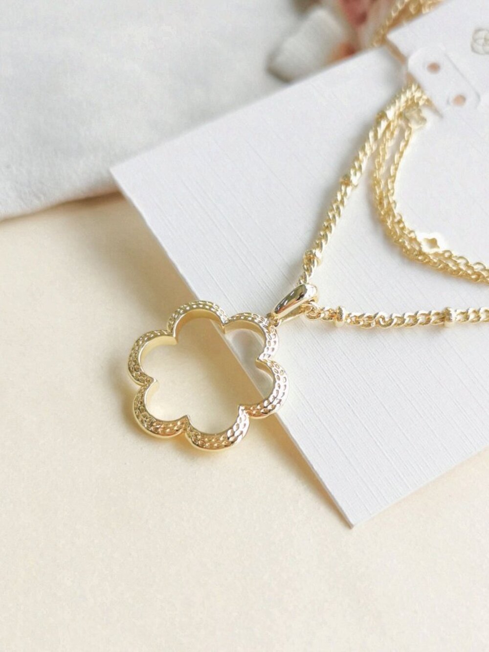 Kendra Scott • Susie Convertible Gold Multi Strand Necklace - Picture 2 of 3